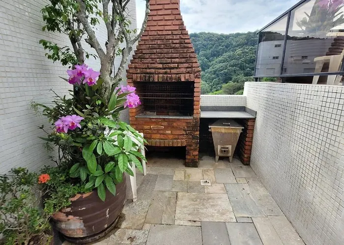 Apartamento Cobertura com Piscina - Guarujá/Pitangueiras